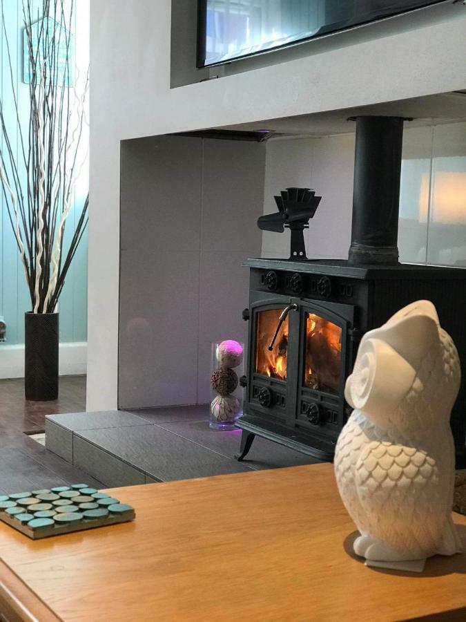 Vollie House With Hot Tub, Sauna & Log Burner Penpont Exterior foto